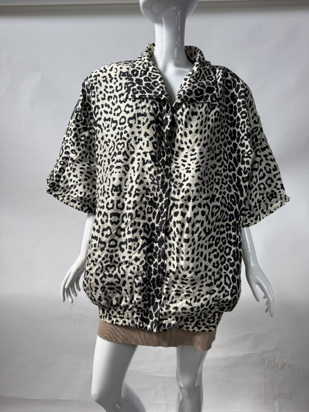 Fuda International Womens 2X Leopard Print Silk Bomber Jacket With Elastic Hem